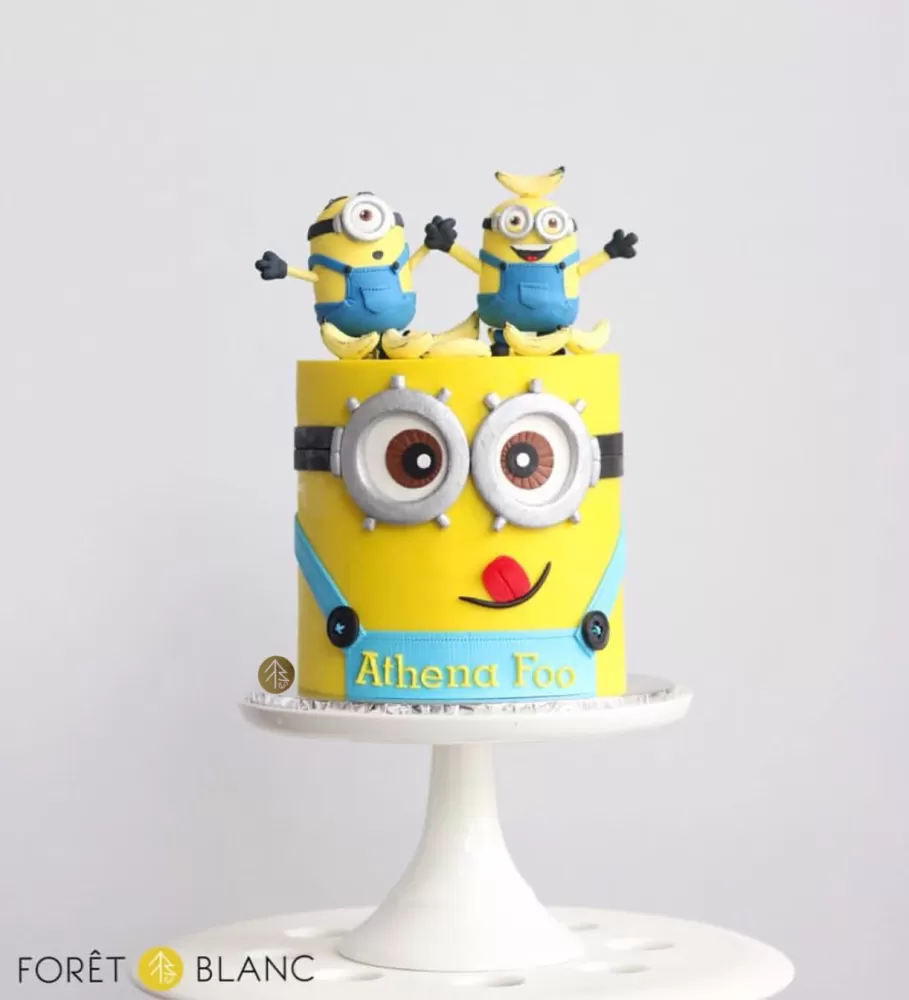 Minion Cake