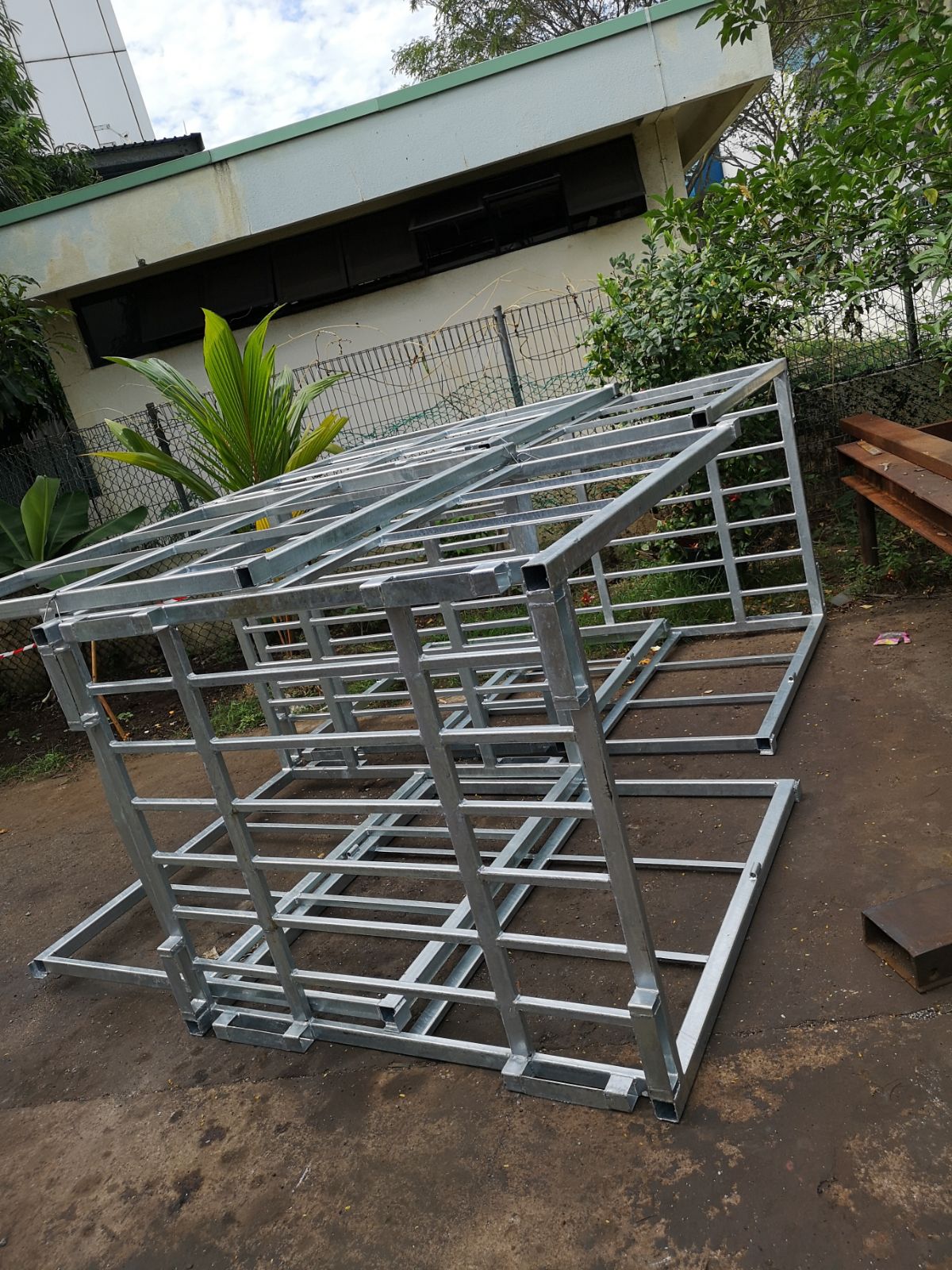Galvanized Metal Pallet Frames