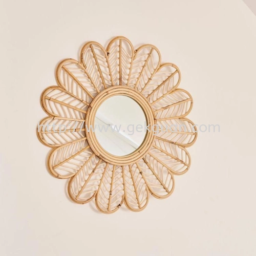 MIR 047 -  RATTAN MIRROR 