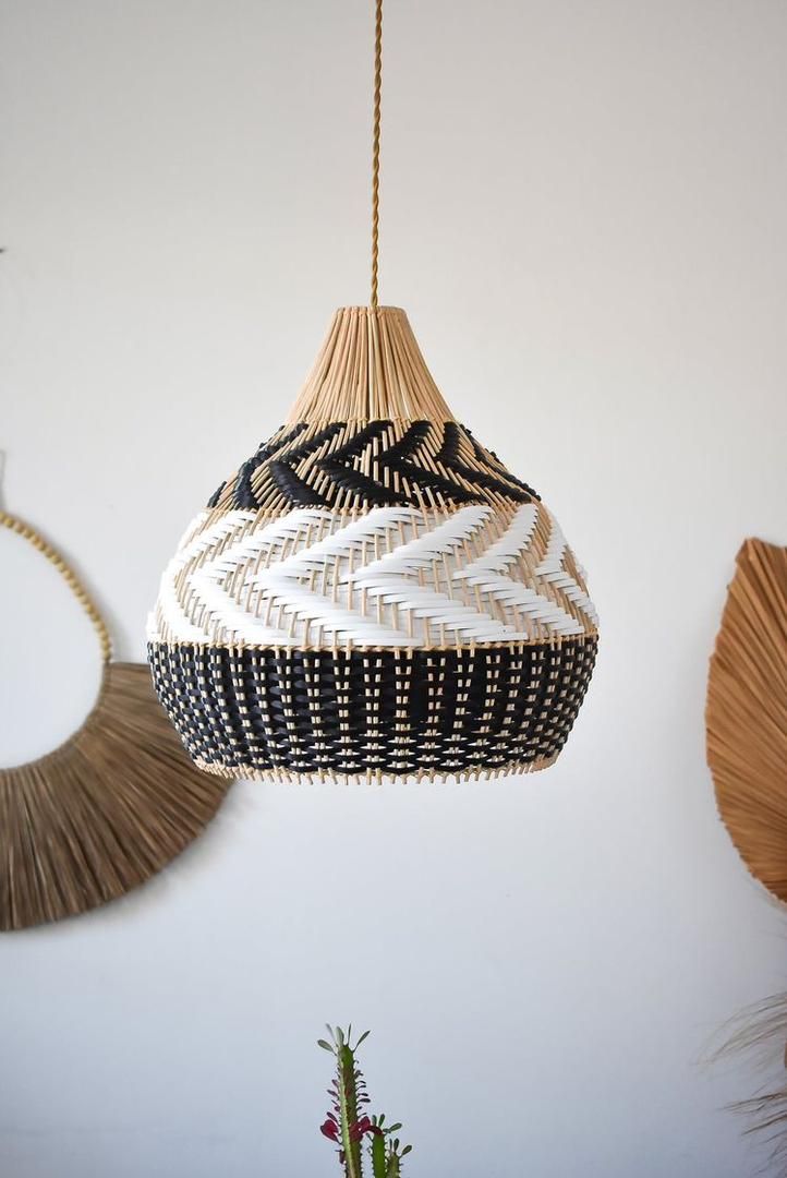 HAN 092 - RATTAN CEILING LAMP