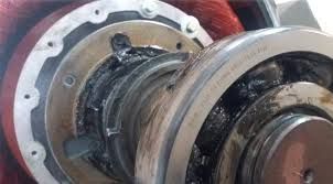 High-Speed Motor Bearing Oil Refill Service