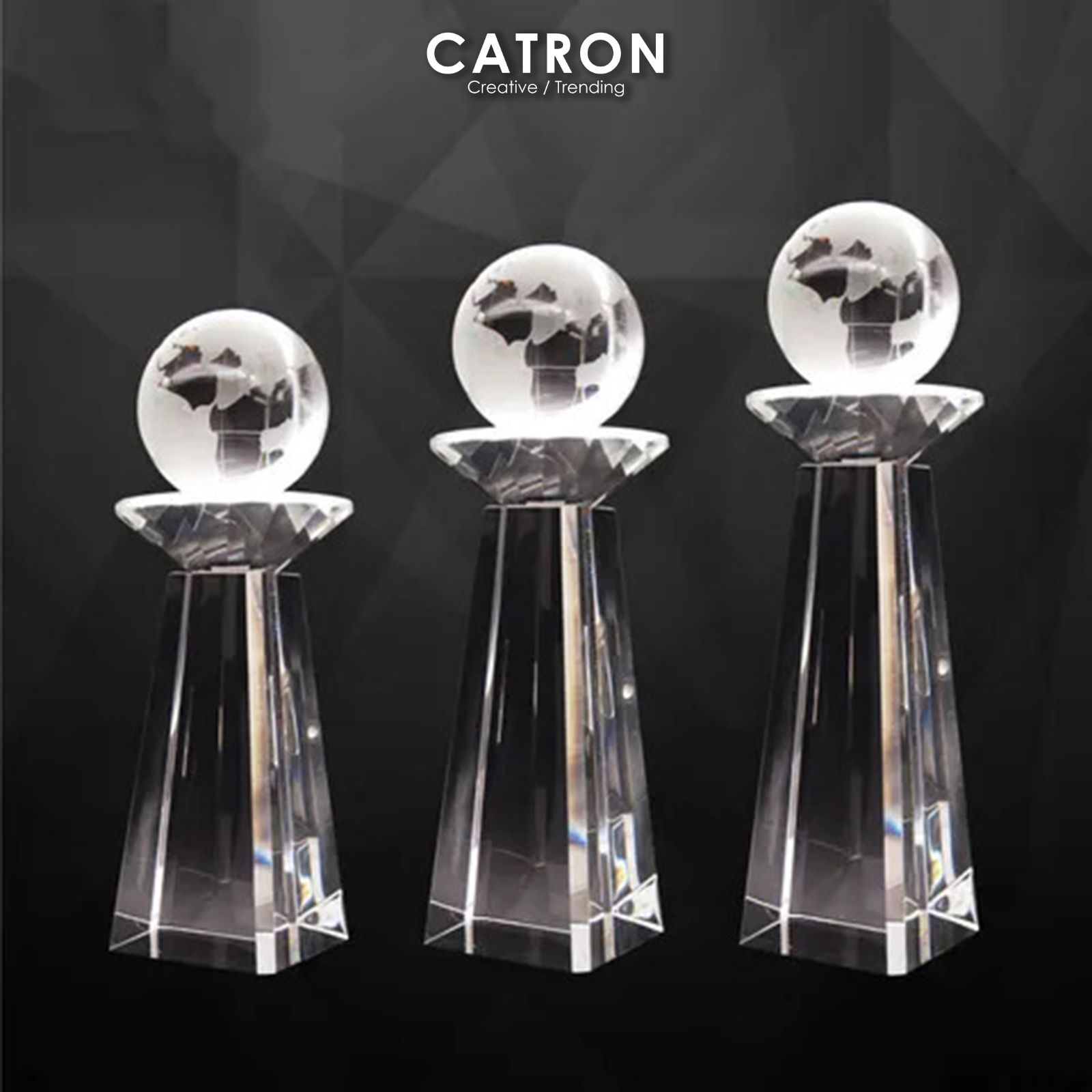 9256 - CRYSTAL TROPHY