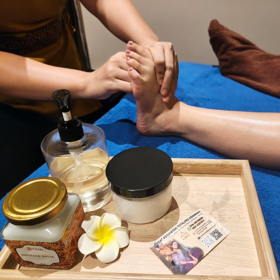 Pusat Kesihatan Totalpro | Foot Reflexology Massage