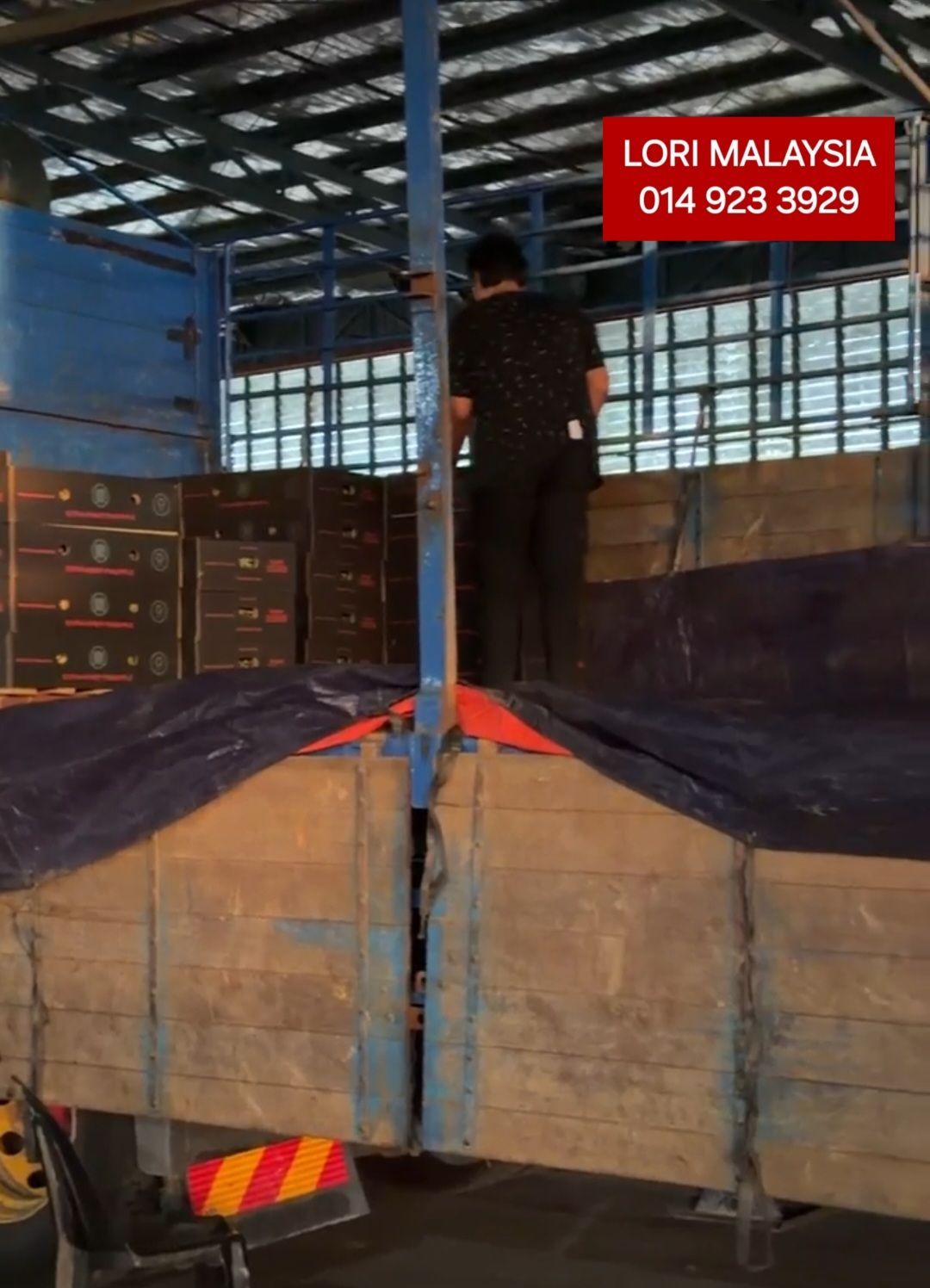 40ft trailer parking