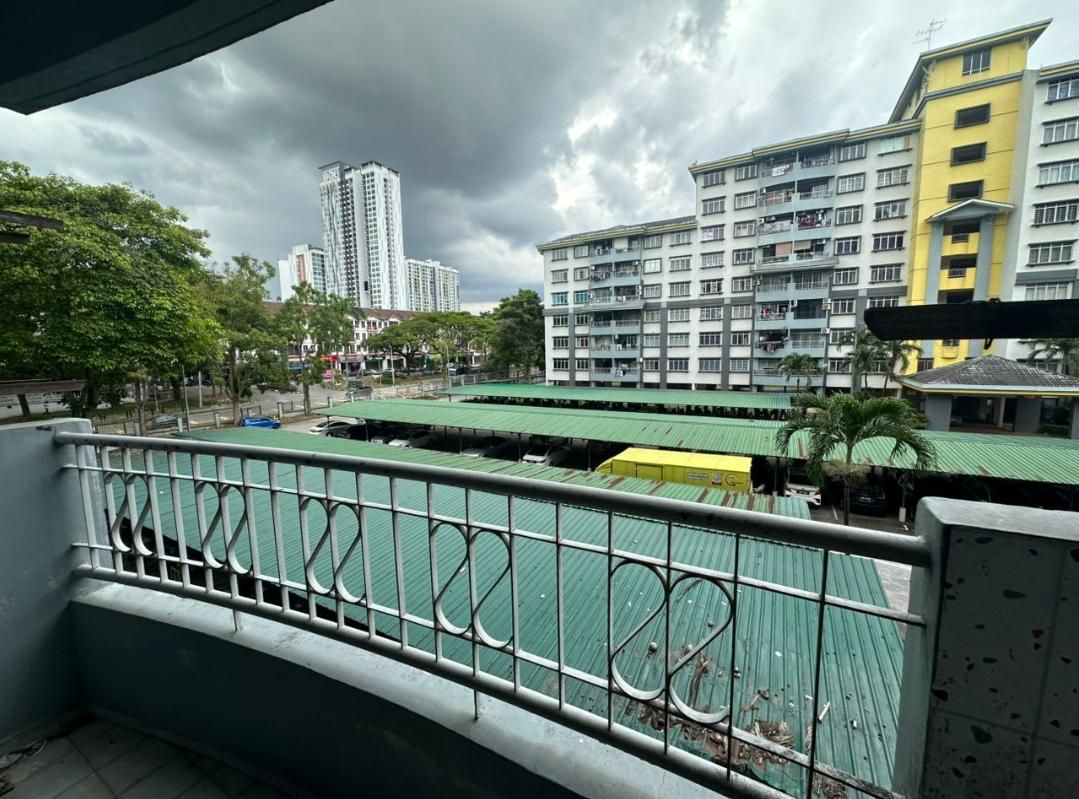[FOR SALES] Sri Akasia Apartment 6bed Nice Design Johor Bahru