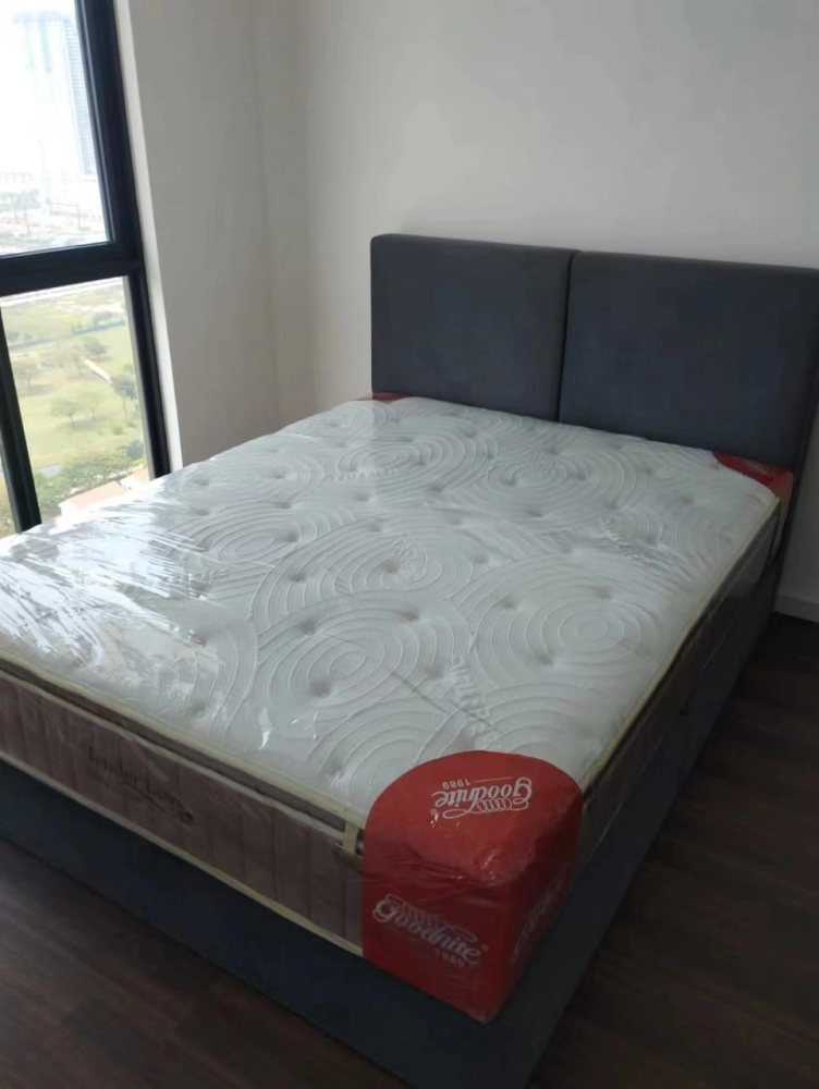 Goodnite Tender Love Queen Mattress | Modern Queen Bed | Goodnite Contour Latex Pillow | Goodnite Bed Mattress Store Penang | KL | Jitra | Kulim | Lunas | Kilang Lama | Baling | Bertam | Kepala Batas | Sungai Petani