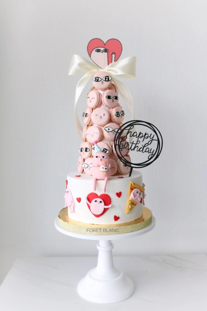 Ketnipz Macaron Tower Cake