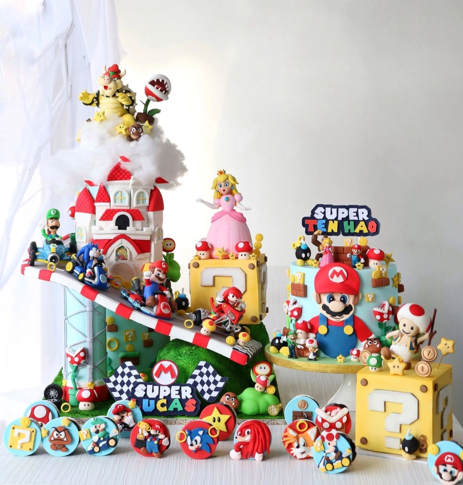 Super Mario Cake