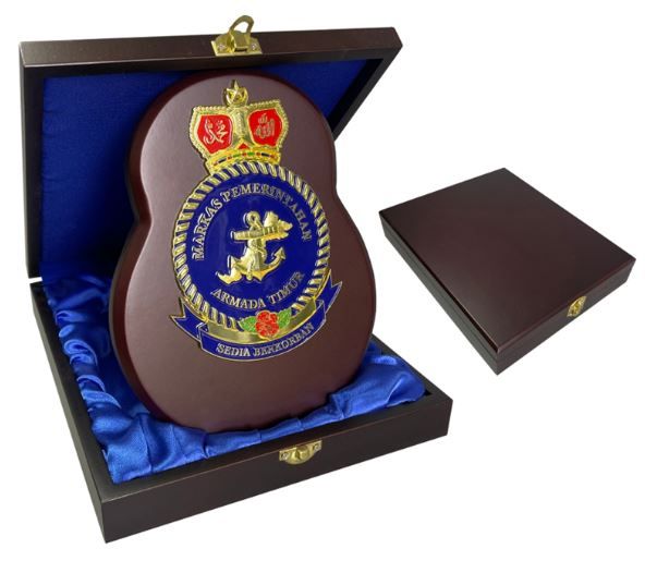 A 006 - ARMY PLAQUE