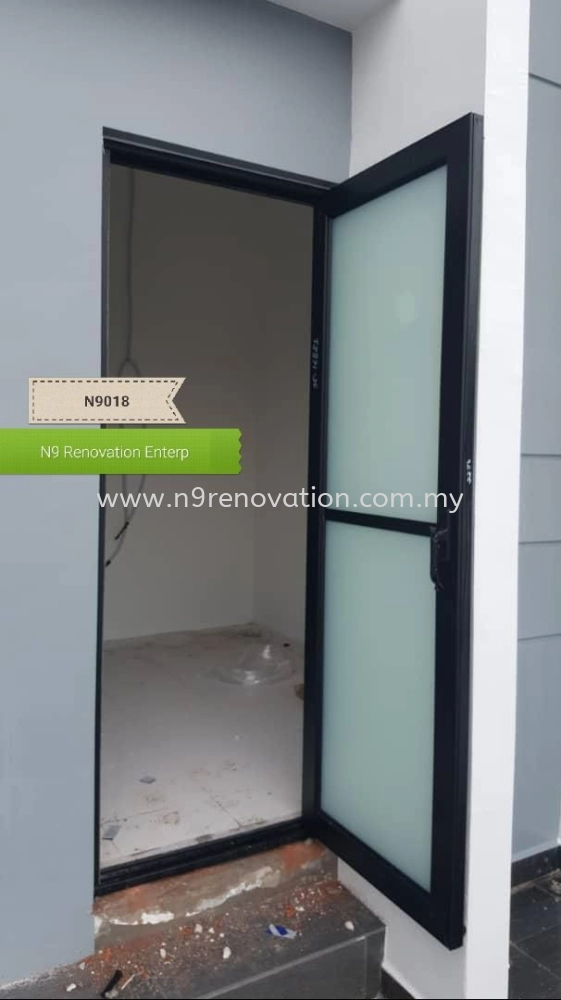 Aluminum Swing Door