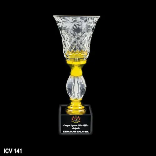 Exclusive Crystal Trophy - ICV 141