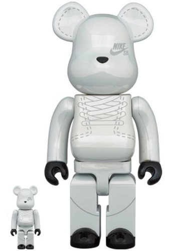 Ready Stock Medicom Toy Bearbrick Nike SB 2020 White 100% & 400%