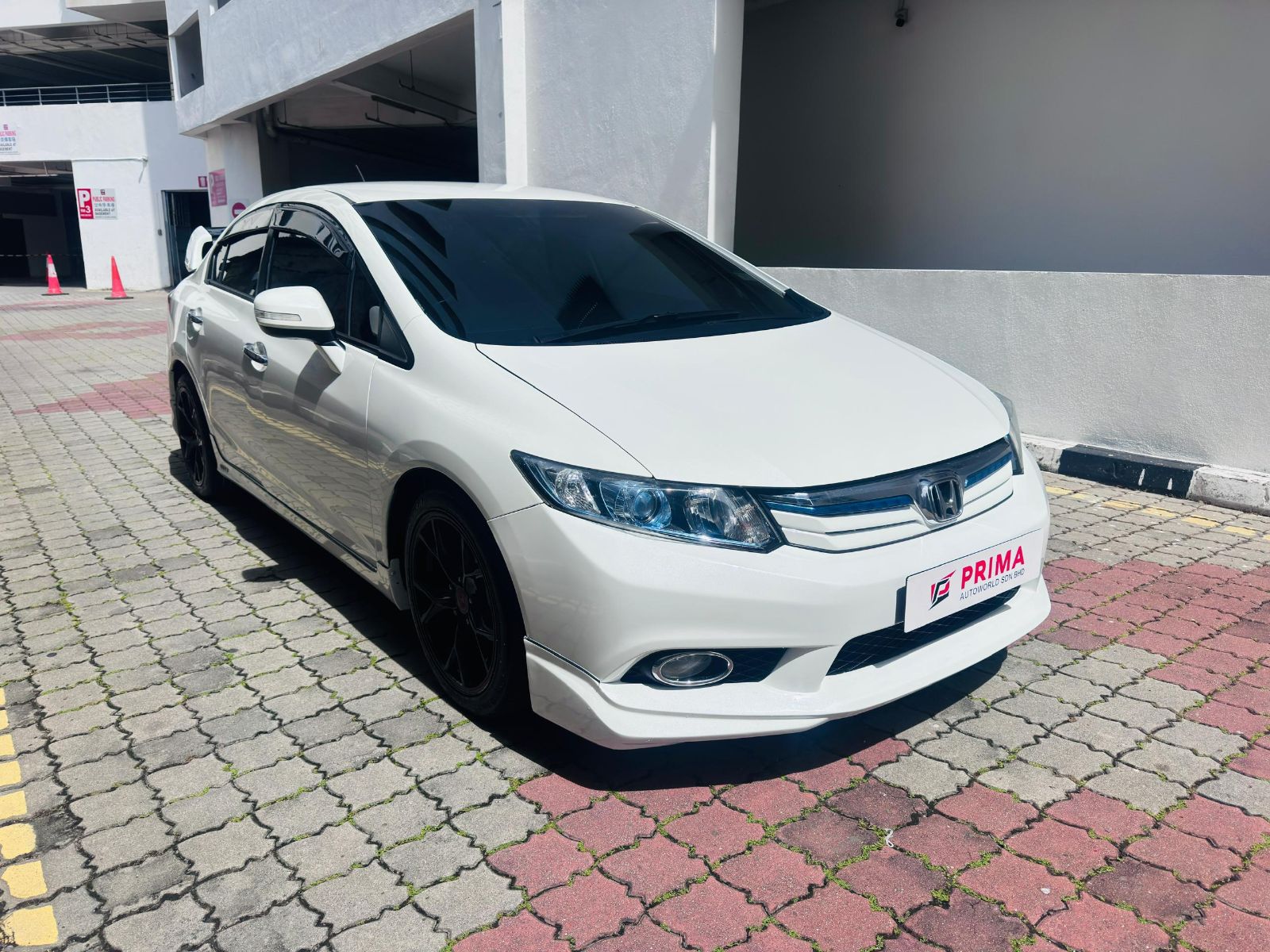 HONDA CIVIC 1.5 HYBRID (A) 2013