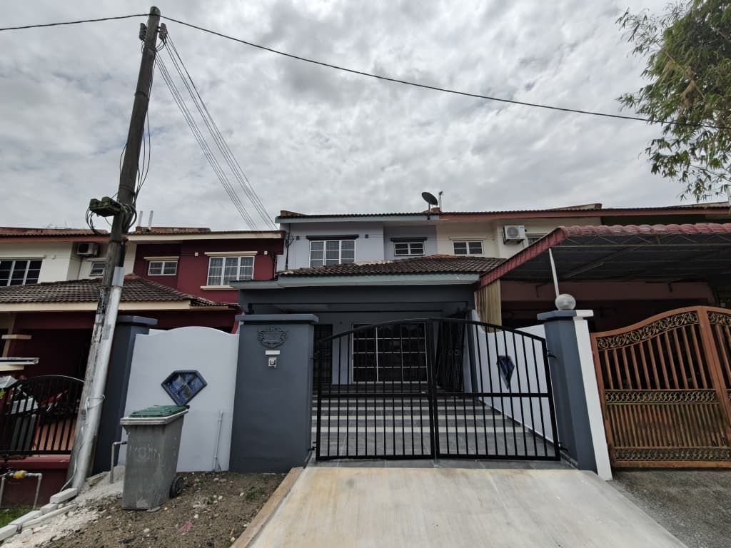 [FOR SALES] Taman Pulai Indah Double Storey Terrace House 4bed Renovated Kangkar Pulai Johor Bahru
