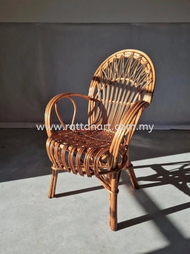 HOLLIS. RATTAN DINING CHAIR