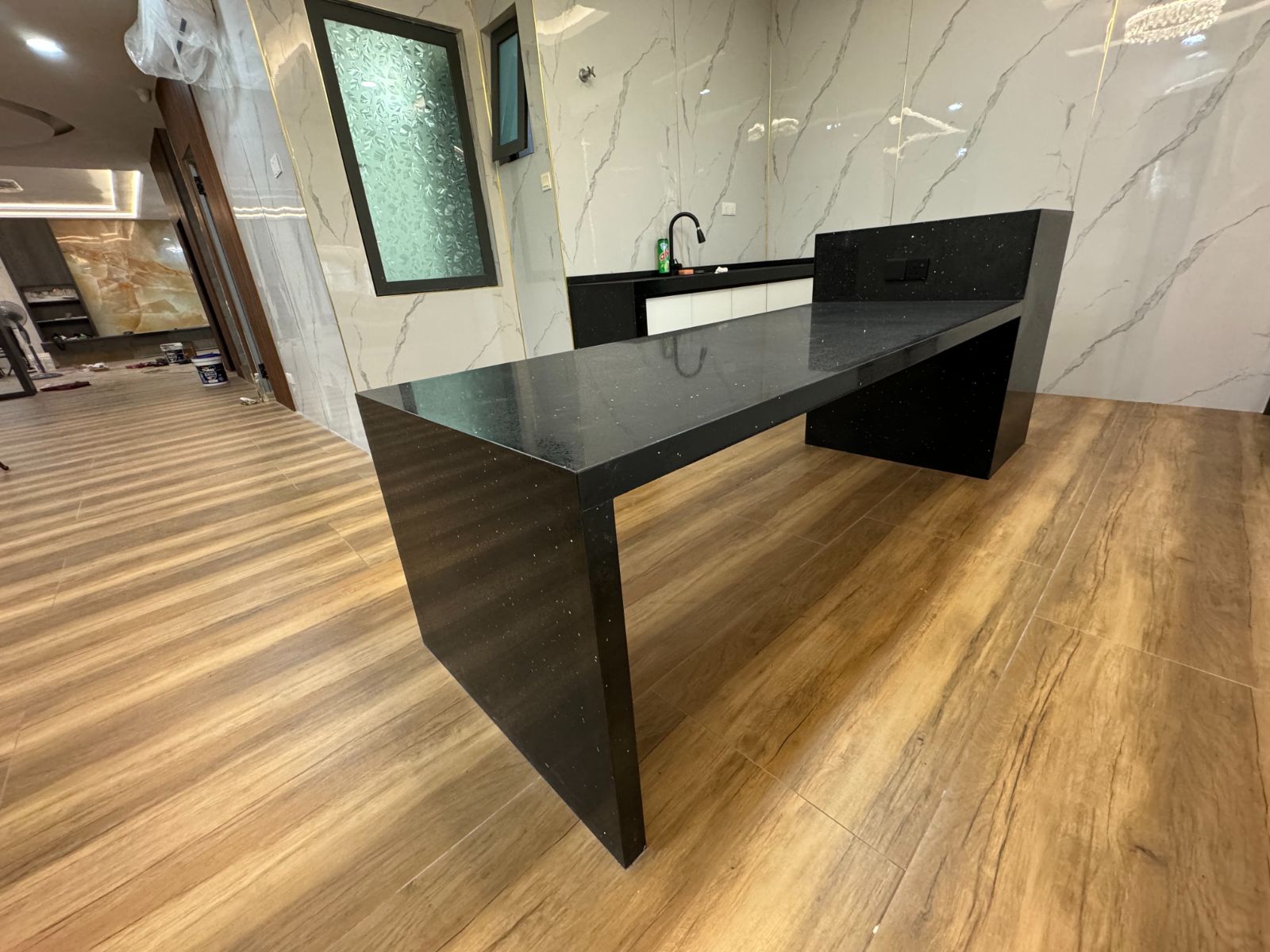 QUARTZ STONE ISLAND TABLE | KITCHEN AT KAPAR | PETALING JAYA | PUTRAJAYA