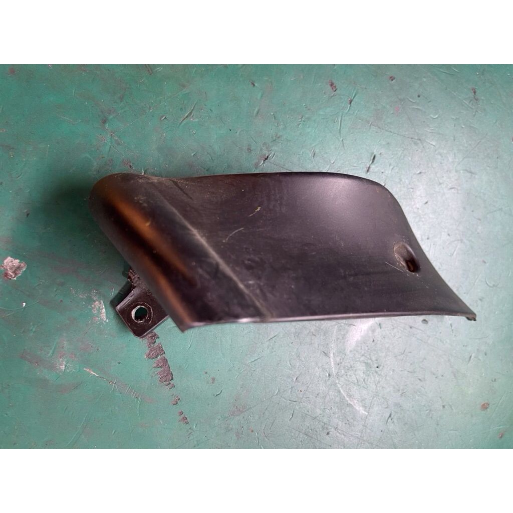 PIAGGIO VESPA GTS300 COVER - UNDERBODY SIDE 67747B LOWER RIGHT ( 2018 )