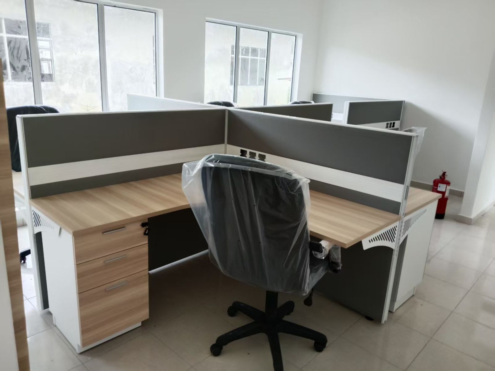 Office Partition Workstation | Staff Office Cubicle Desk | Office Workstation Cluster Desk | 4 Seater Office Cubicle Malaysia | Deliver Penang, Kedah, Georgetown, Batu Kawan, Sungai Petani, Puchong, Kl