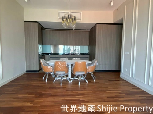 [FOR SALE] Condominium At Straits Residences, Tanjung Tokong