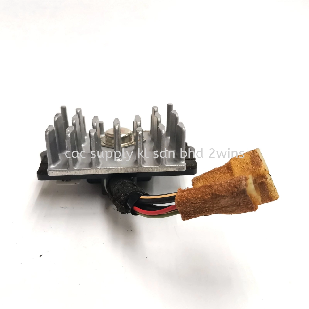 TOYOTA ESTIMA 1995 RESISTOR 2+2PIN DENSO 077800-0270