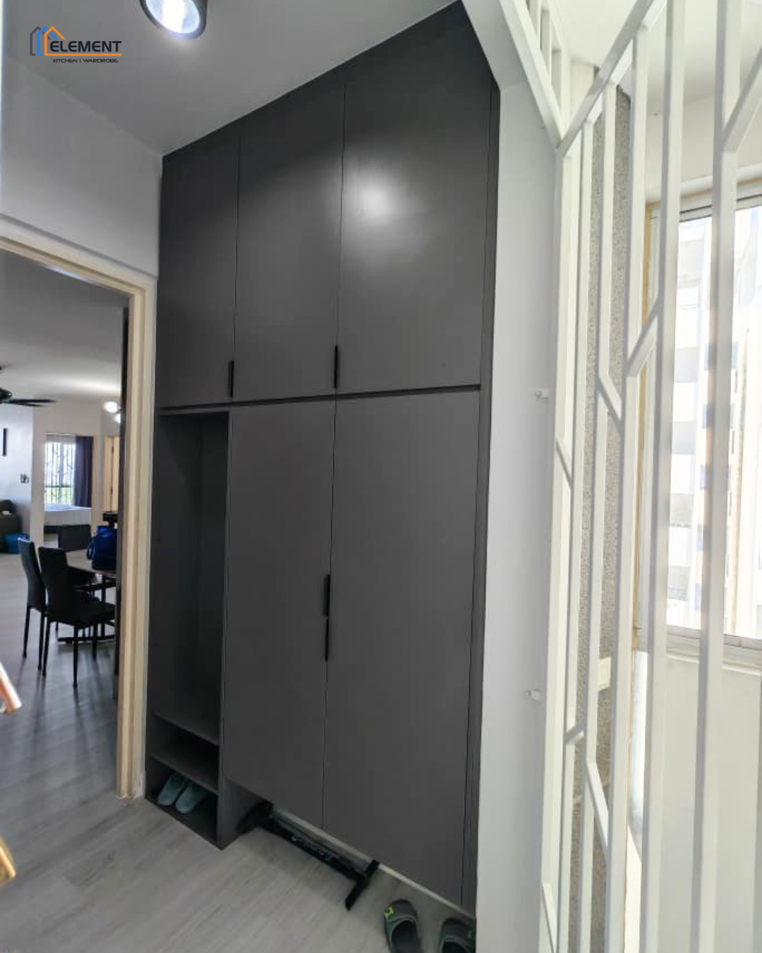 Entryway Full height shoe cabinet
