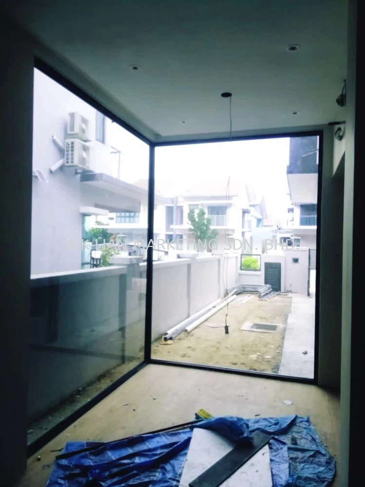 RESIDENTIAL TEMPERED GLASS & DOOR | HOME TEMPERED GLASS & DOOR | SAFETY GLASS