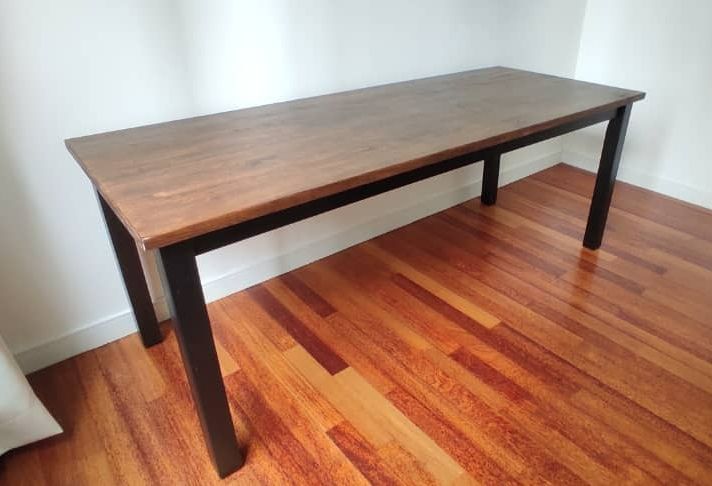 Solid Wood Table Classic Style