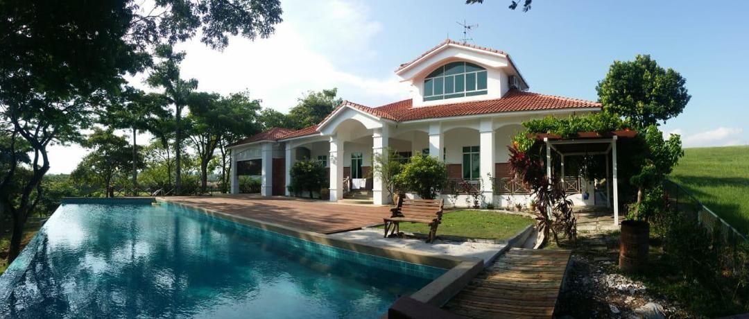 Leisure Farm @ Jalan Mawar – Luxury Single Storey Bungalow for Sale / Rent