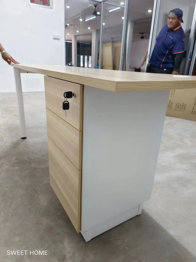 Modern Office Table | Office Furniture | Office Table Penang | Manager Table | Mini Reception Table | Dungun | Raub | Chendering | Kampar | Taiping | Tapah | Perak | Kulim | Lunas