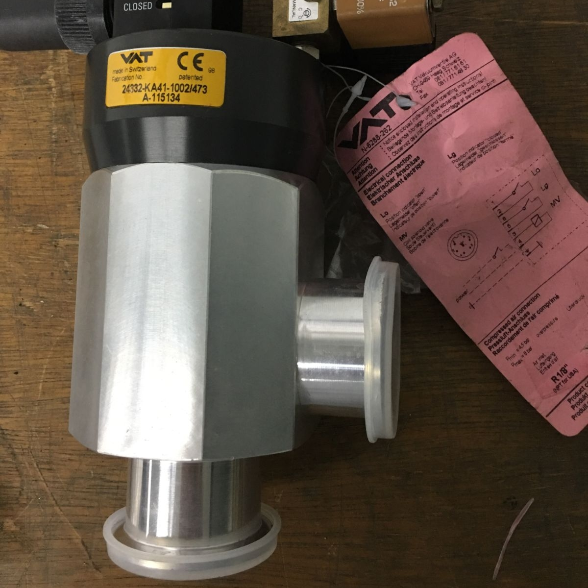 VAT Pneumatic Right-Angle Vacuum Valve | Used, Refurbished & Repair Service