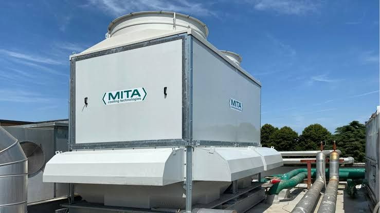 Hospital HVAC chilled water integration