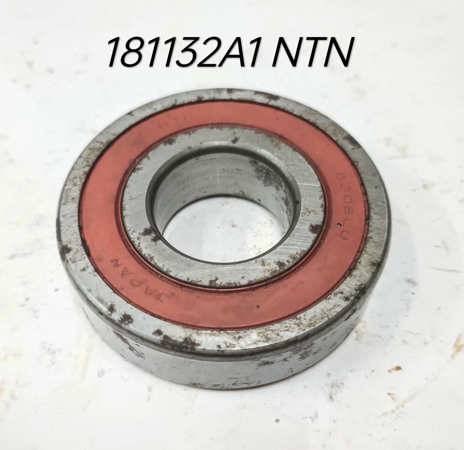 181132 A1 /  NU208  BALL  BEARING  (NTN)