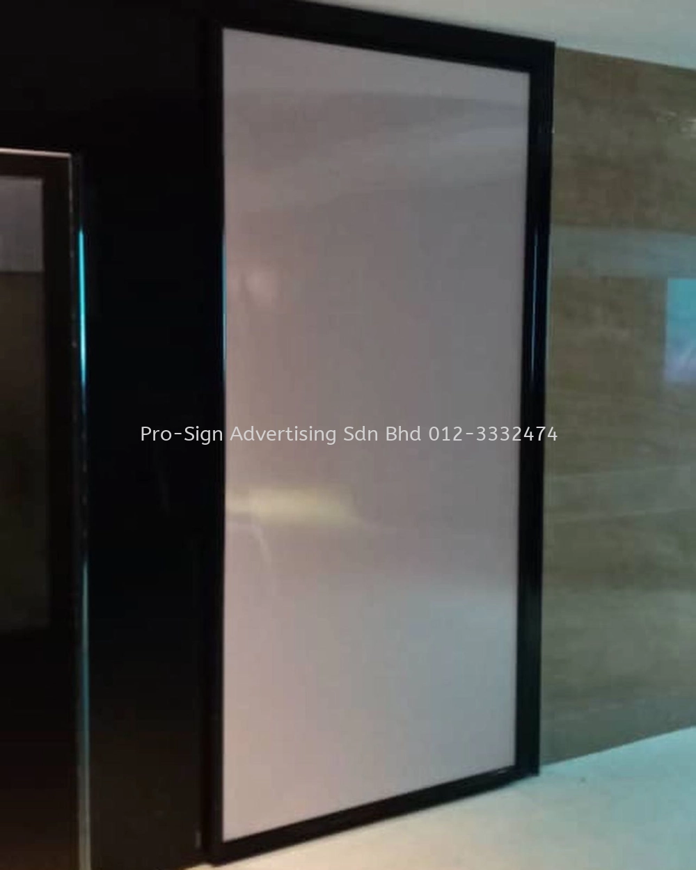 MENU LIGHTBOX LED SNAP FRAME (HOT PLATES, BERJAYA TIME SQUARE, 2020)