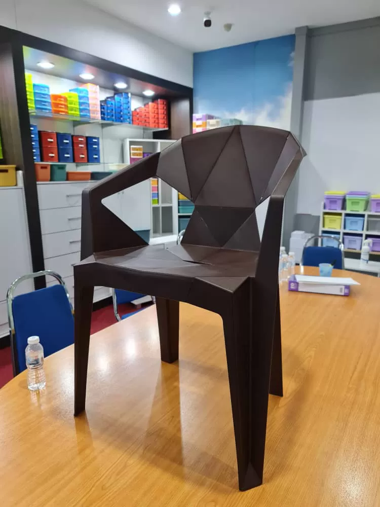 New Arrival Cafe Dining Chair With Arms | Strong Durable Modern Cafe Plastic Chair | Cafe Furniture Penang | Cafe Furniture Supplier | Penang | Kl | Ipoh Perak | Johor Bahru | Klang | Puchong | Lunas Kulim Kedah