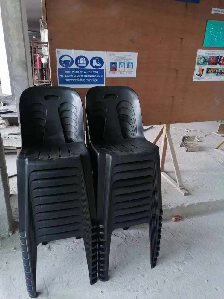 Plastic Chair | Kerusi Plastik Paling Murah | READY STOCK ! Pembekal Pemborong Kerusi Plastik Paling Murah | Ipoh | Kulim | Lunas | Gerogetown | Kepala Batas | Penaga