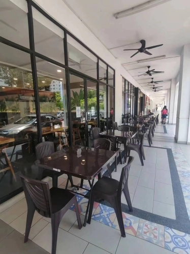 Restaurant Table and Chairs Supply to Nasi Kandar Beratur | Cafe Furniture | High Quality Restaurant Plastic Table And Chairs | Bayan Lepas | Batu Kawan | KL | Cheras | Ampang | Klang | Ipoh | Taiping | Tapah | Kulim | Lunas | Sik | Sungai Petani