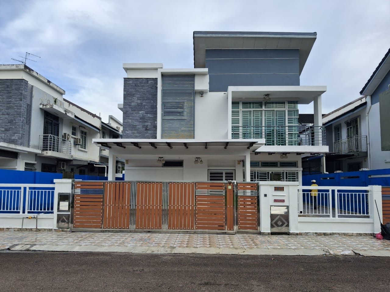 Taman Mutiara Rini – Renovated Family Home for Sale
