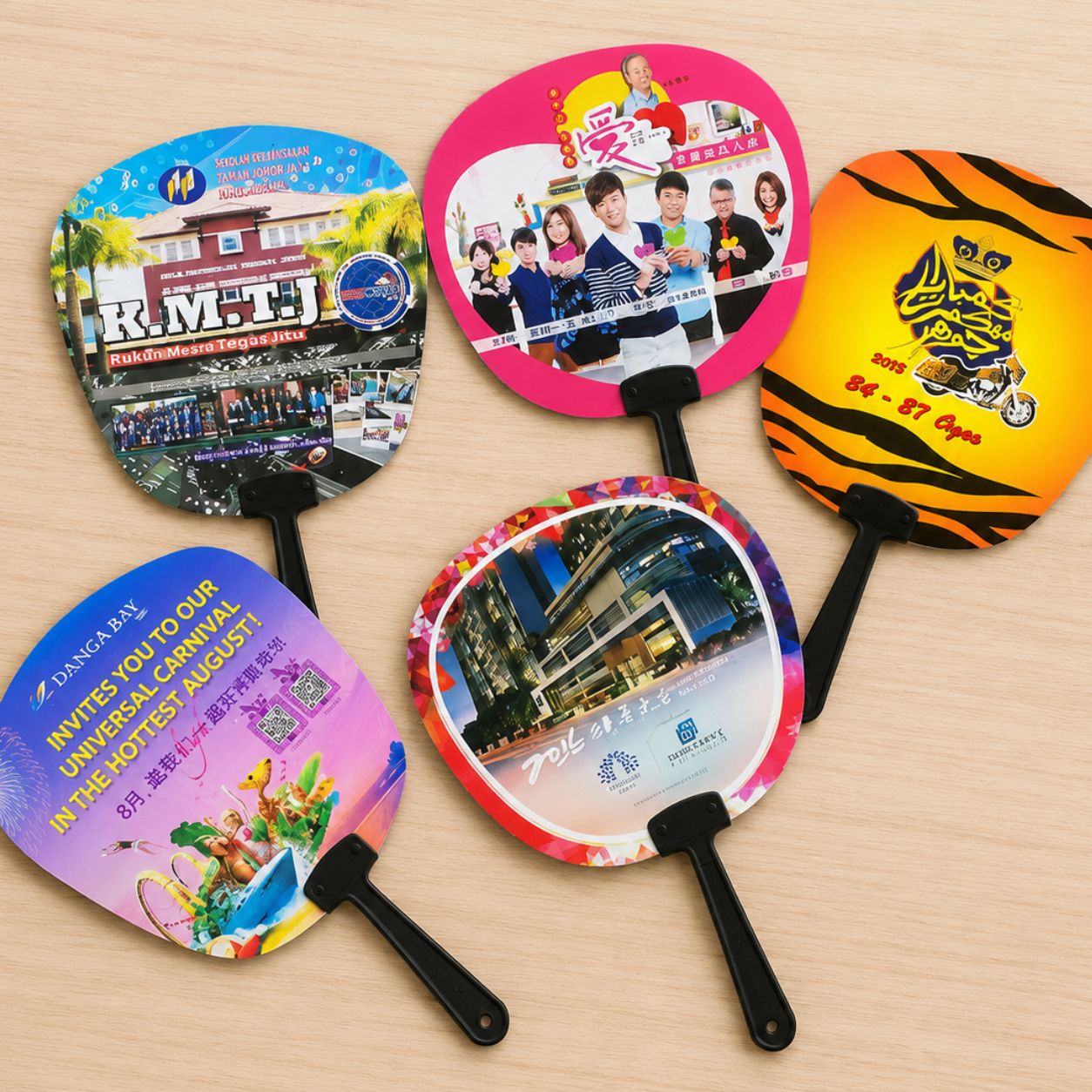 Custom Paper Hand Fan with Waterproof Lamination