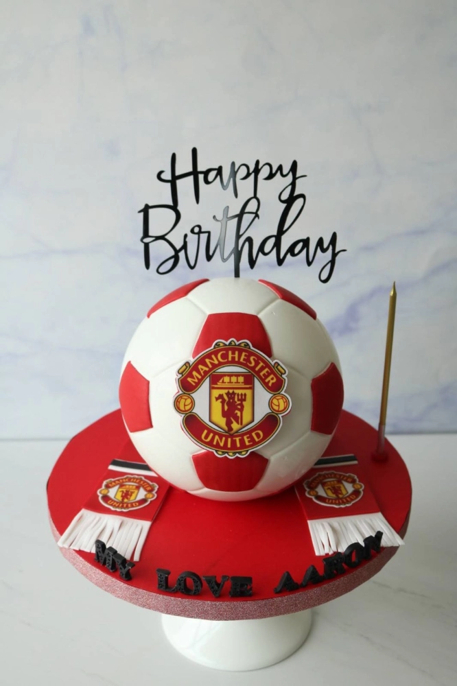 Manchester United Football Chocolate Pinata