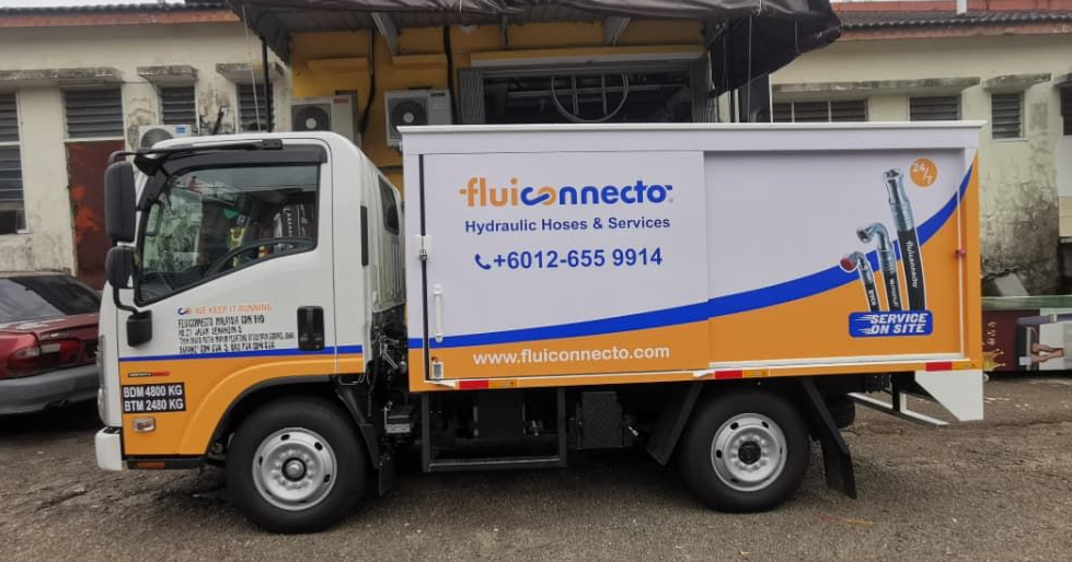FLUICONNECTO Lorry Sticker Design & Installation JB | Custom Lorry Van Sticker Printing Malaysia
