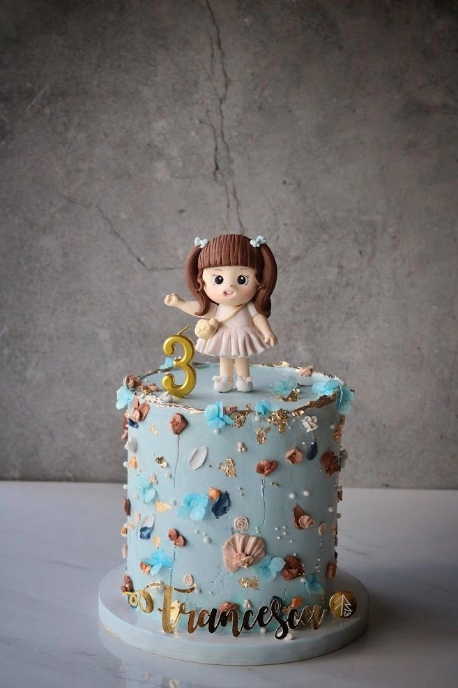 Little Girl Flower Cake
