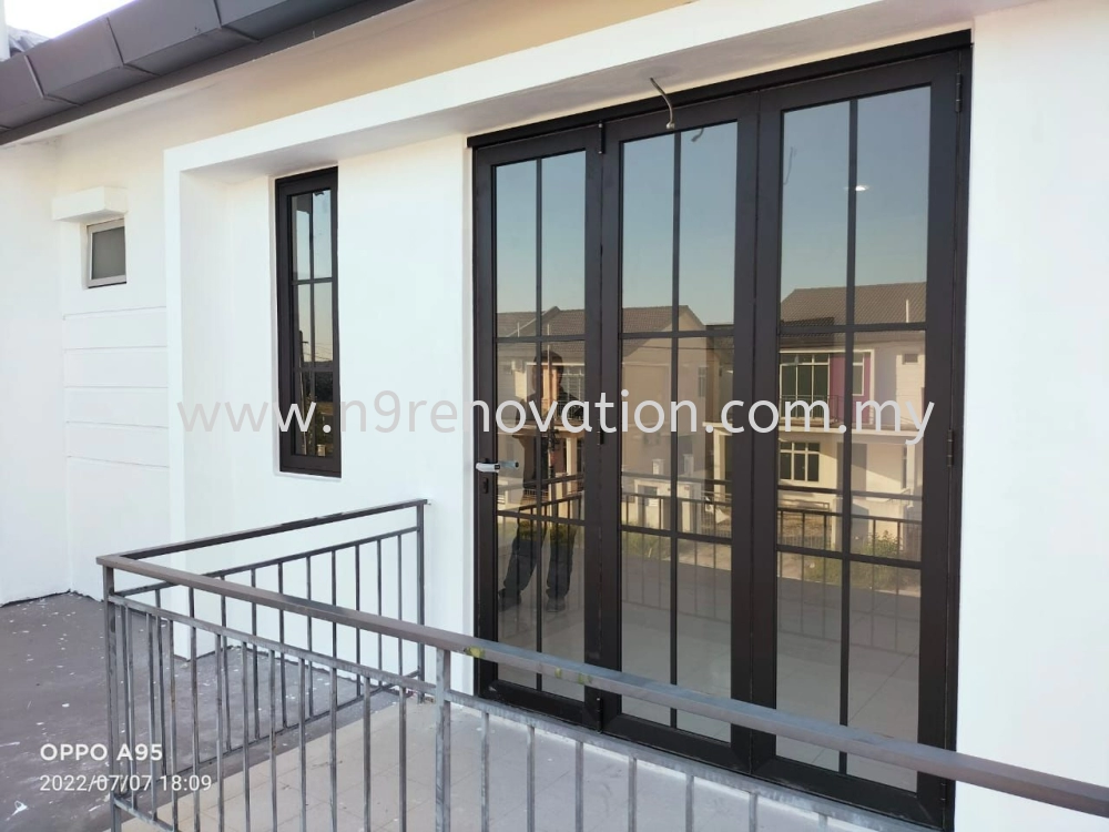 Aluminum Folding Door