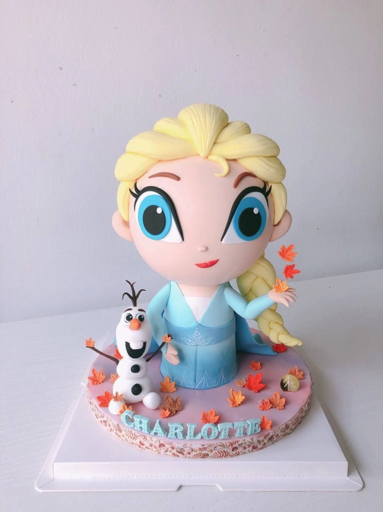 Frozen Elsa Chocolate Pinata