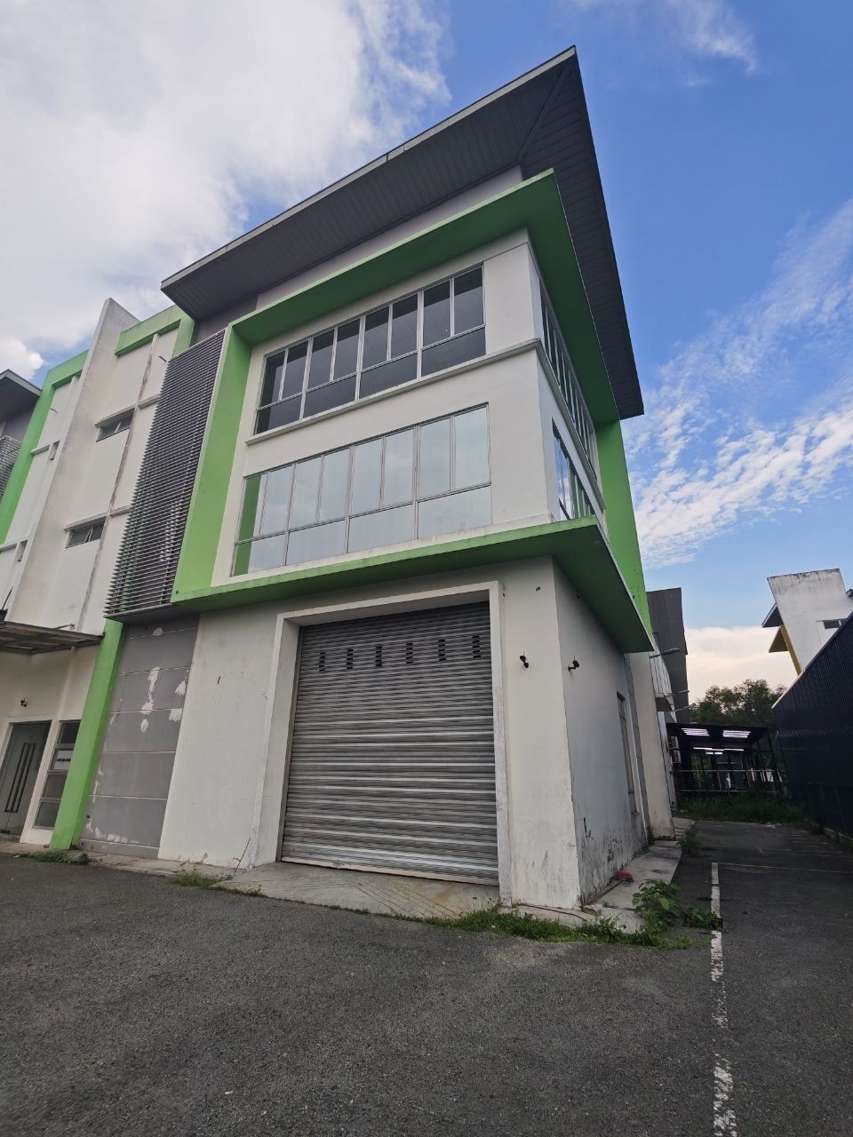 Cemerlang Lancar Industrial Park, Senai Saleng @3 Storey Cluster Factory FOR RENT