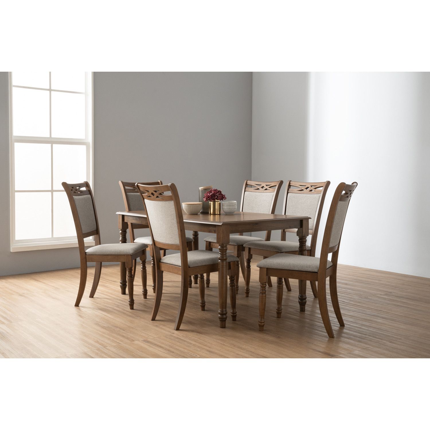 UNOSE DINING UNIT