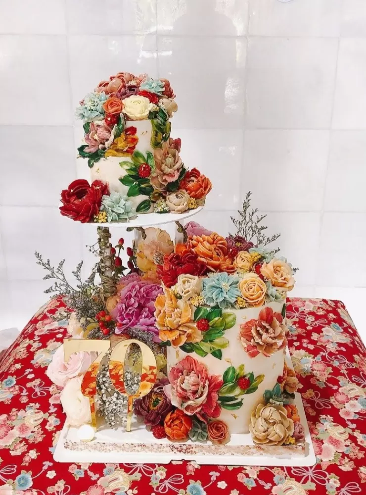 Longevity Flower Cake