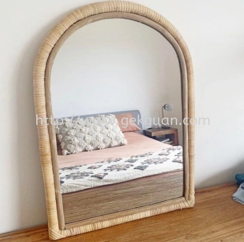 MIR 065 - RATTAN MIRROR