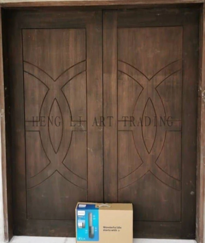 WOODEN MAIN DOOR 12