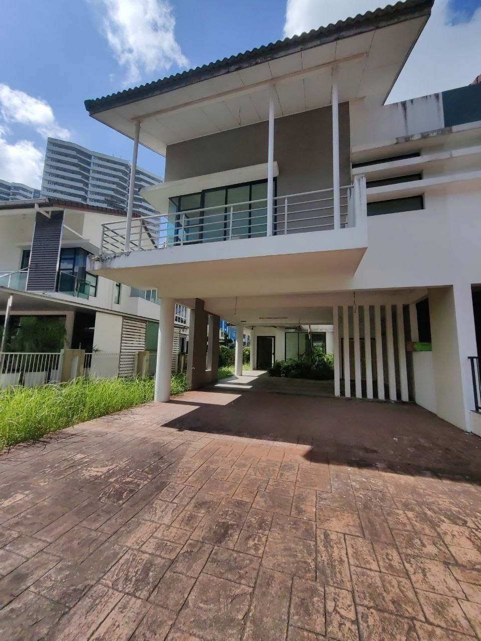 Taman Bayu Puteri – 双层半独立式洋房出售