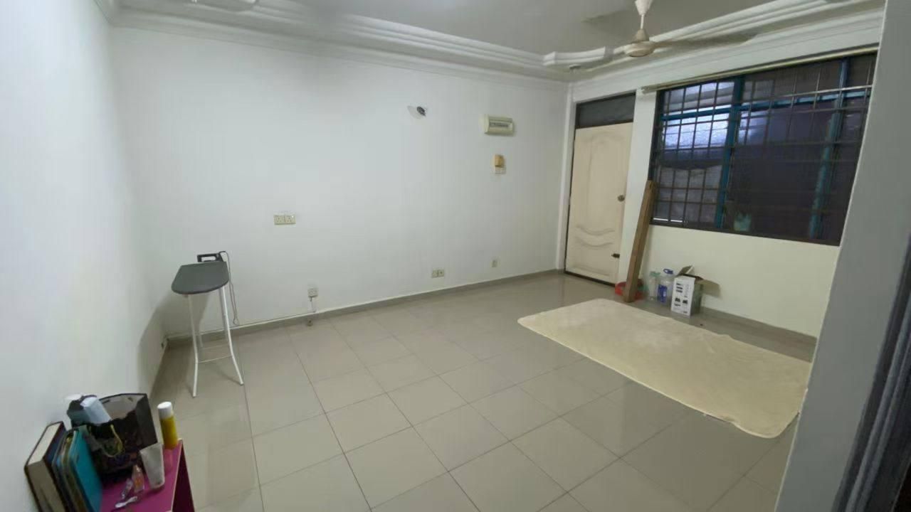 [FOR SALE] Taman Daya Flat 2bed Renovated Johor Bahru